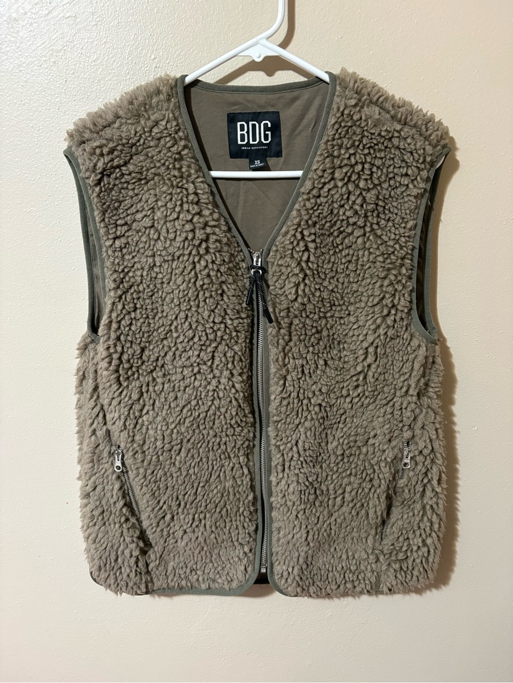 BDG Urban Outfitters Borg Sherpa Vest Womens size XS